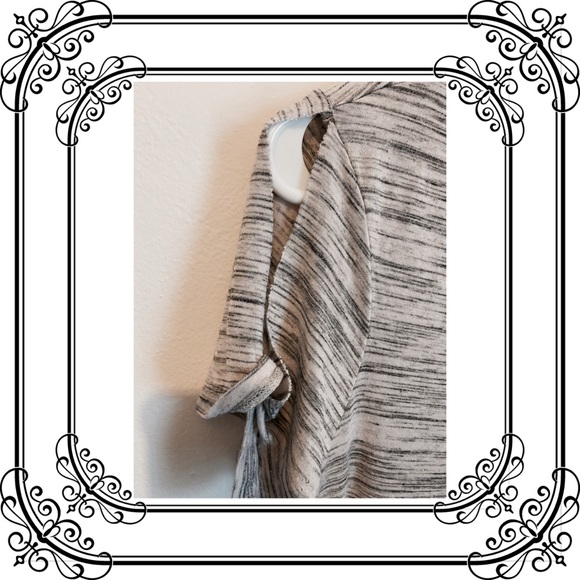 Wendy Bellissimo GUC Maternity Top - Picture 3 of 3